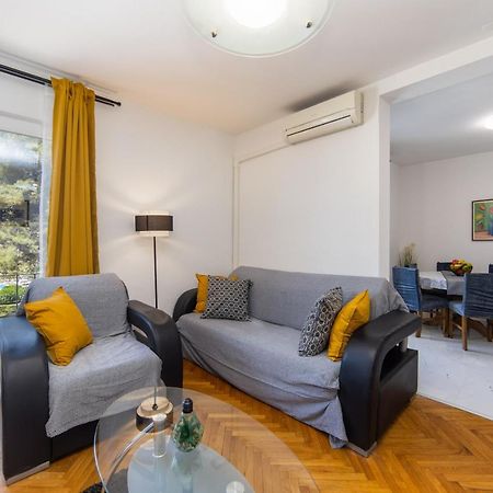 Apartman Porto Плоче Екстериор снимка