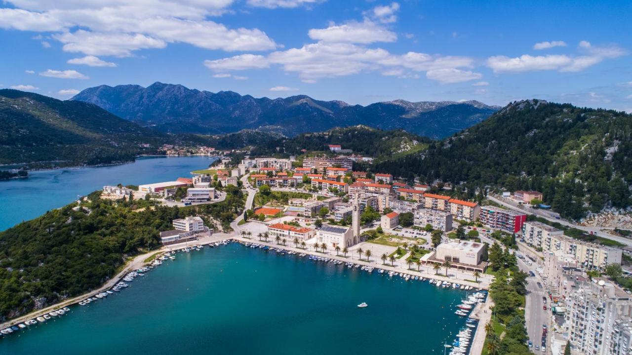Apartman Porto Плоче Екстериор снимка