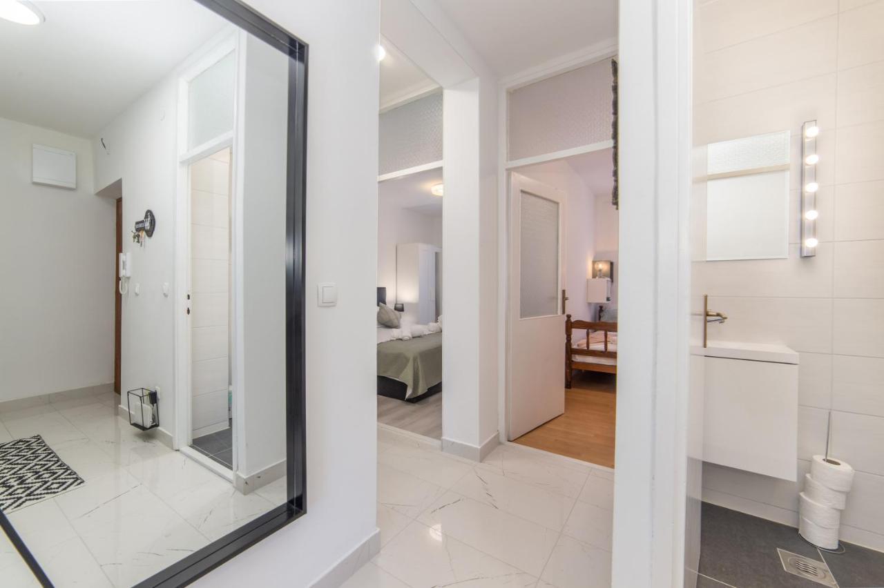 Apartman Porto Плоче Екстериор снимка