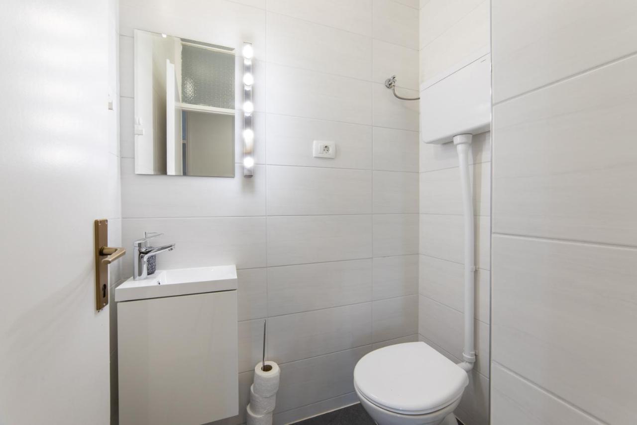 Apartman Porto Плоче Екстериор снимка