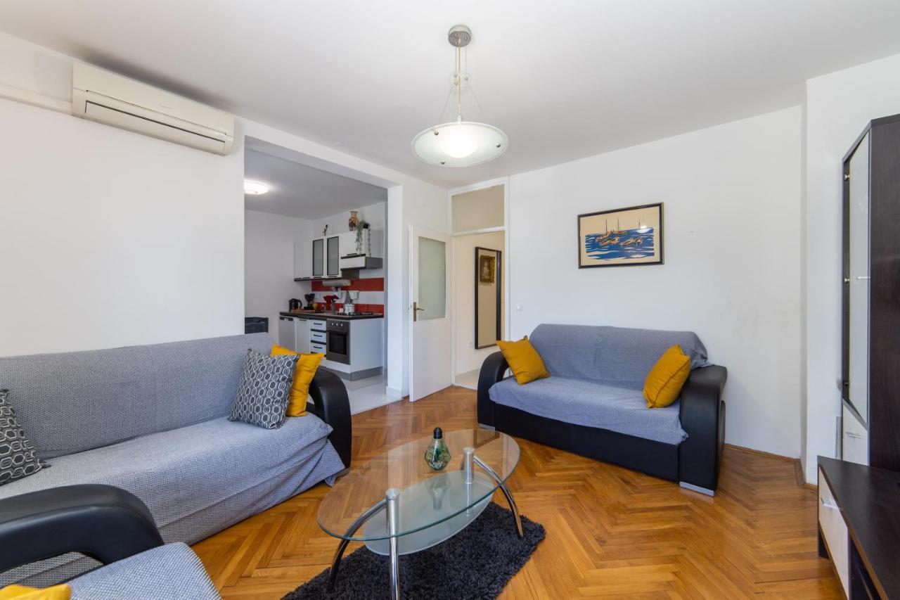 Apartman Porto Плоче Екстериор снимка